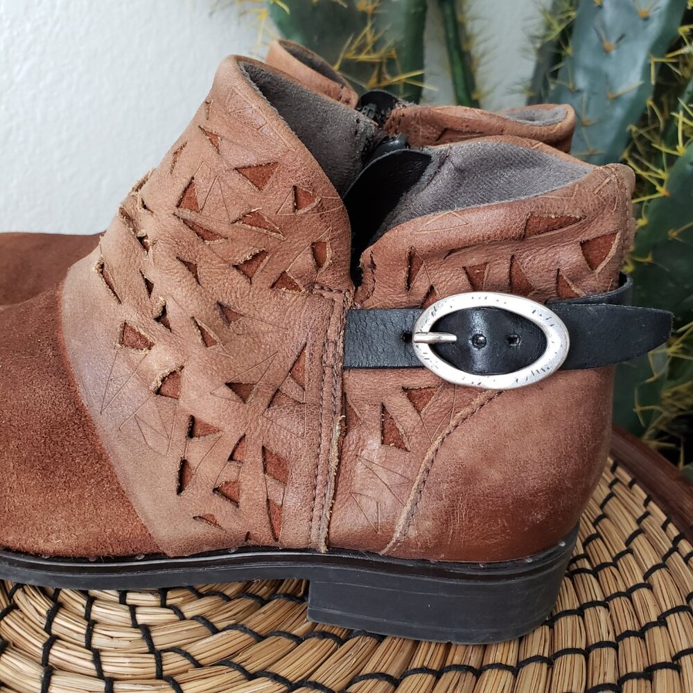 Anthropologie Miz Mooz Erie Short Buckle Boots Brandy size 38 US 8 Slouchy Boho - Picture 14 of 14